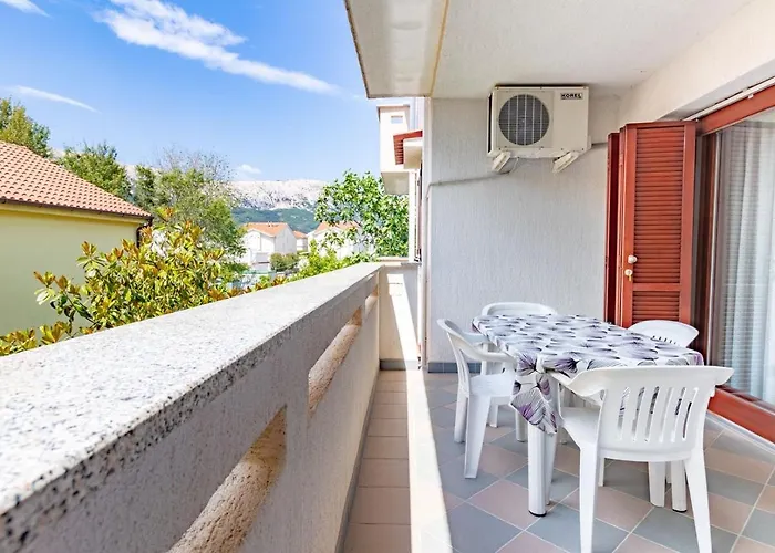 Antica With A Balcony 3* Baska (Krk)
